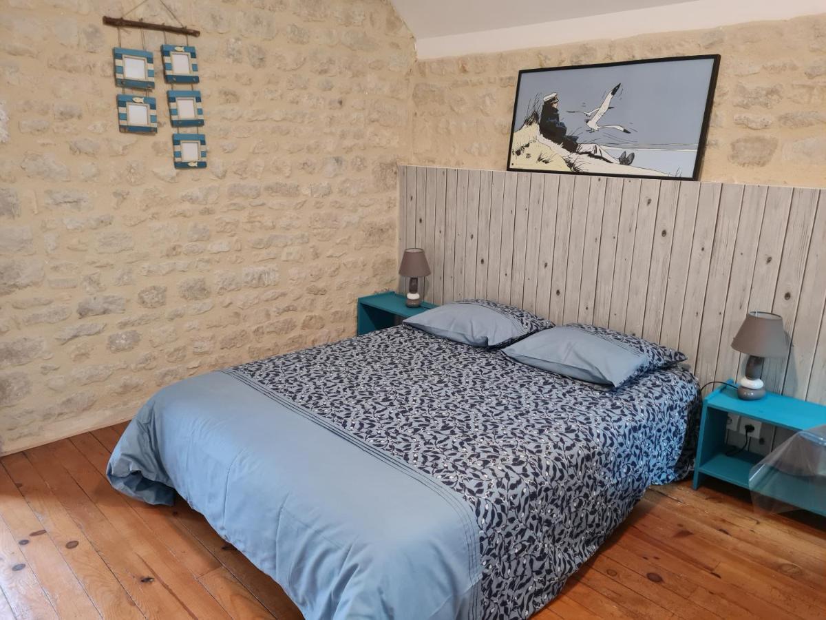 Domaine De La Cour Vautier Bed & Breakfast Mandeville-en-Bessin Exterior foto