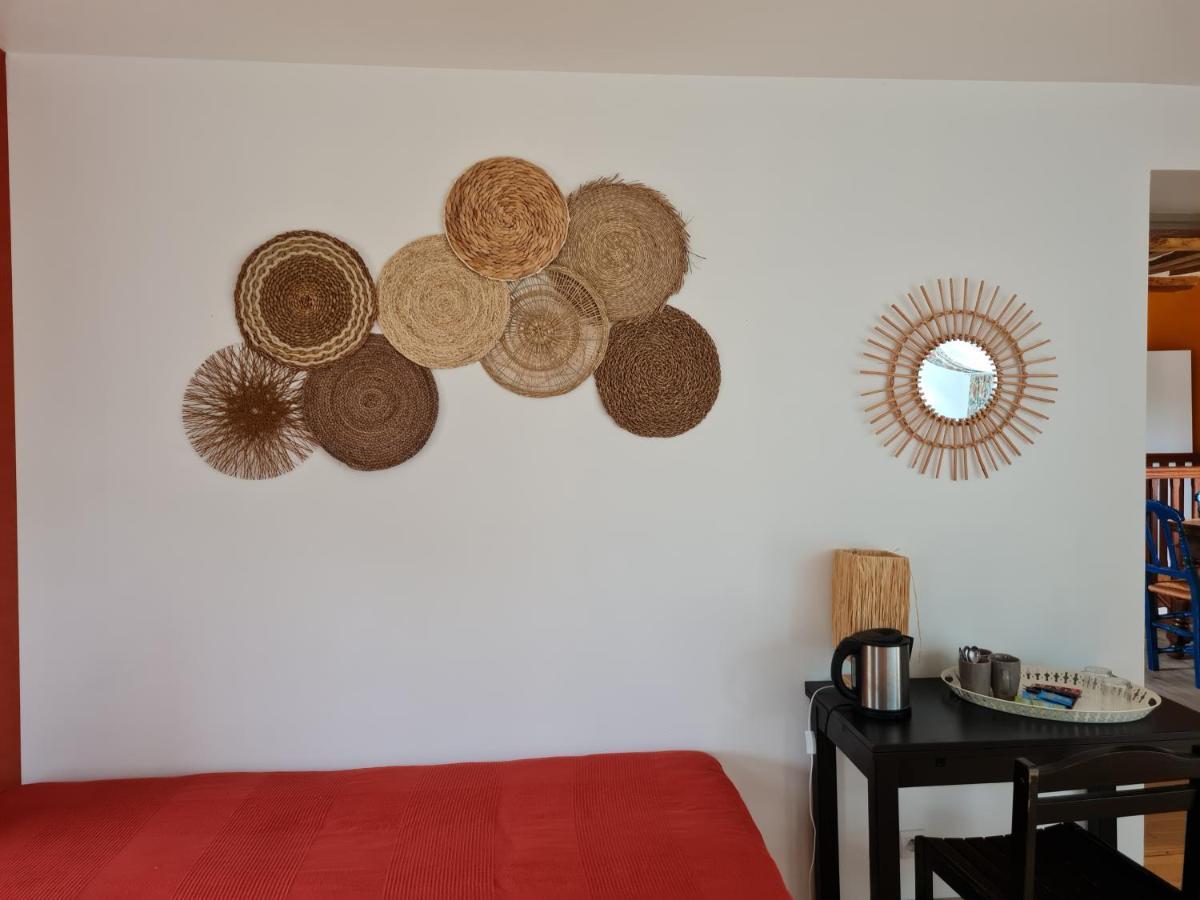 Domaine De La Cour Vautier Bed & Breakfast Mandeville-en-Bessin Exterior foto
