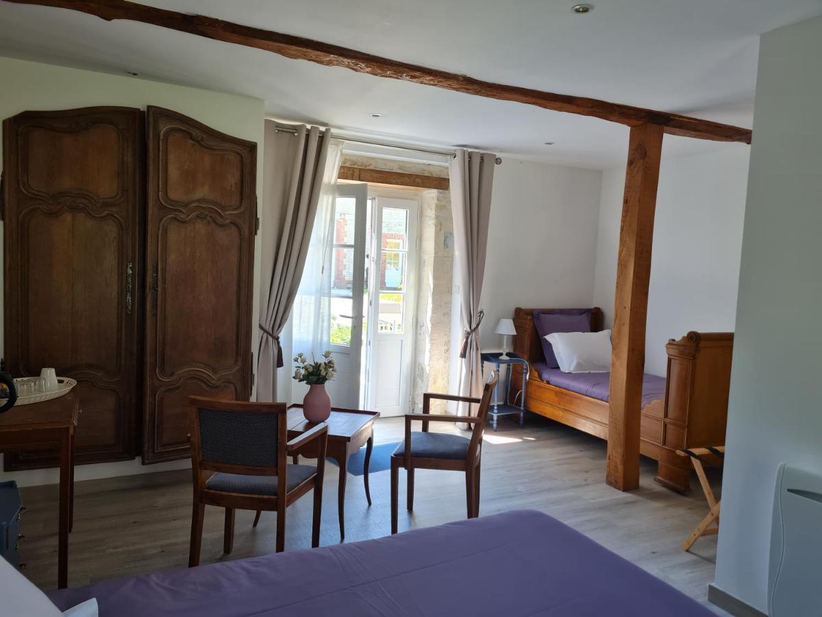 Domaine De La Cour Vautier Bed & Breakfast Mandeville-en-Bessin Exterior foto