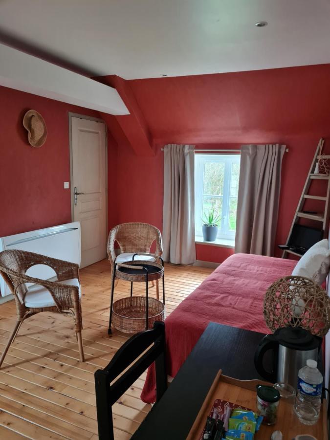 Domaine De La Cour Vautier Bed & Breakfast Mandeville-en-Bessin Exterior foto